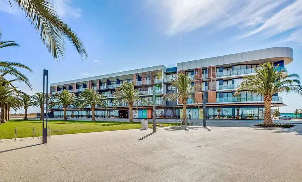 Beautiful Low Maintenance Seaside Living
