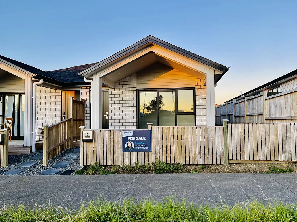 6 Rorotu Avenue, Drury, Papakura, Auckland