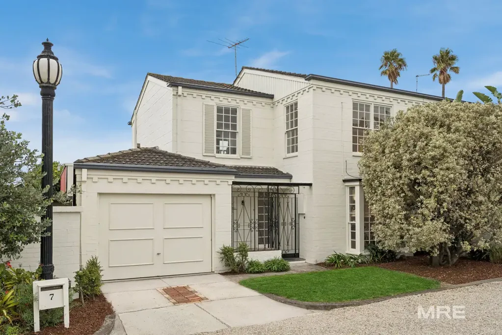 7/23 South Road, Brighton, VIC 3186