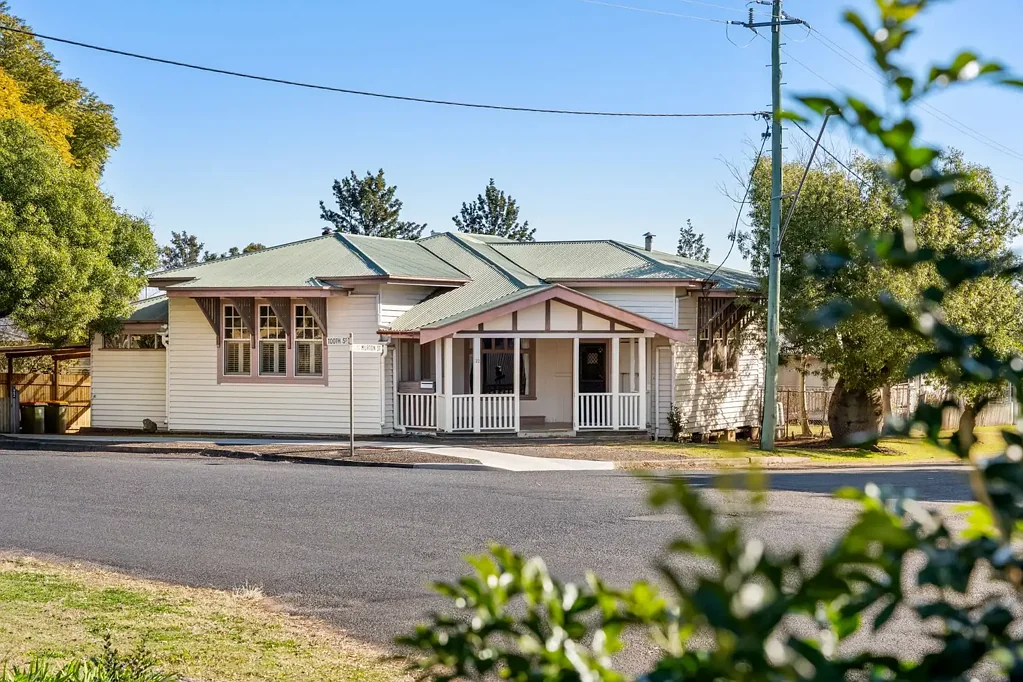 22 Tooth Street, Nobby, QLD 4360