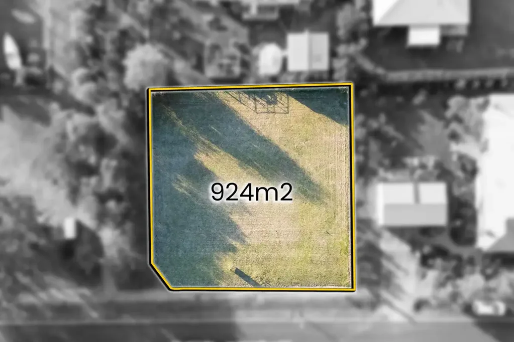 Metung  MOTIVATED VENDORS SAY SELL NOW - FLAT LAND FOR YOUR NEW BUILD!