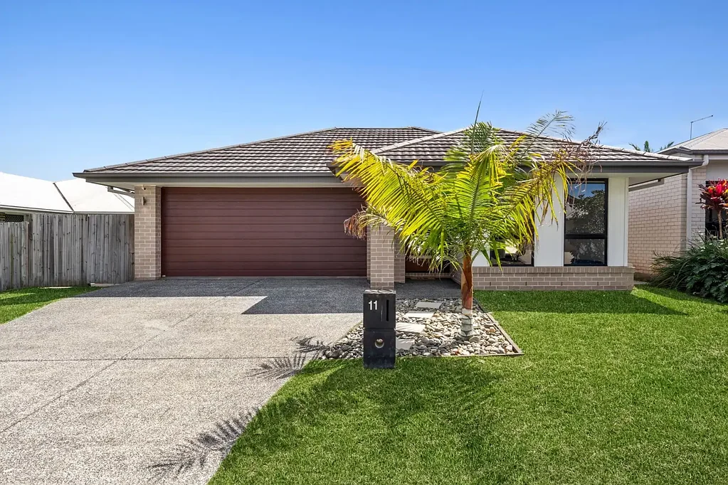 Caboolture South 4ਬੈੱਡਰੂਮ Modern Family Living with Pool & Side Access