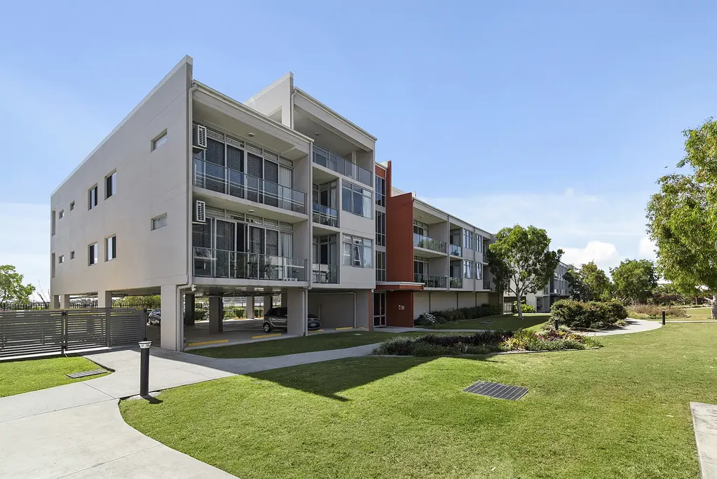 North Lakes 2Kwarto Spacious North Lakes apartment with resort-style facilities