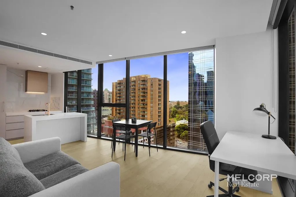 Melbourne 1 Bedroom Sophisticated City Living in a Prime Location