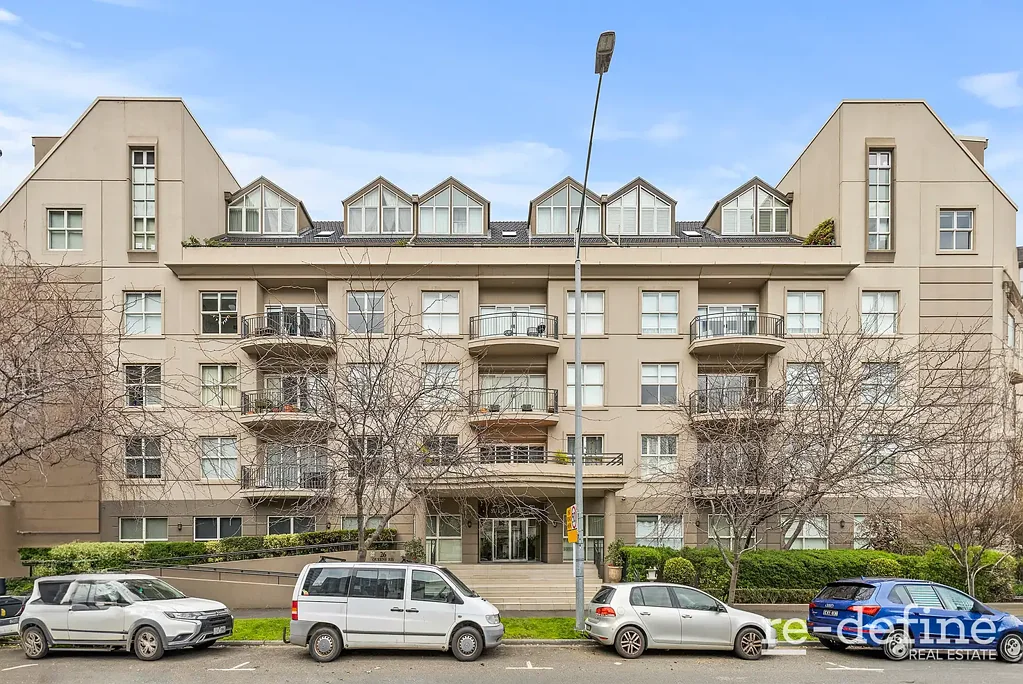 504/26 Queens Road, Melbourne, VIC 3004