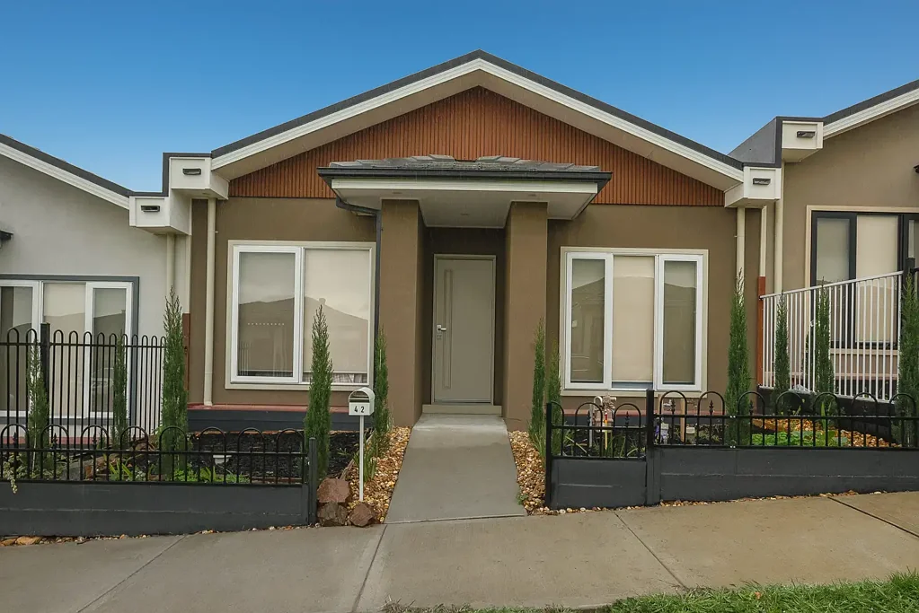 Officer 3 Bedroom Add this to your Portfolio!