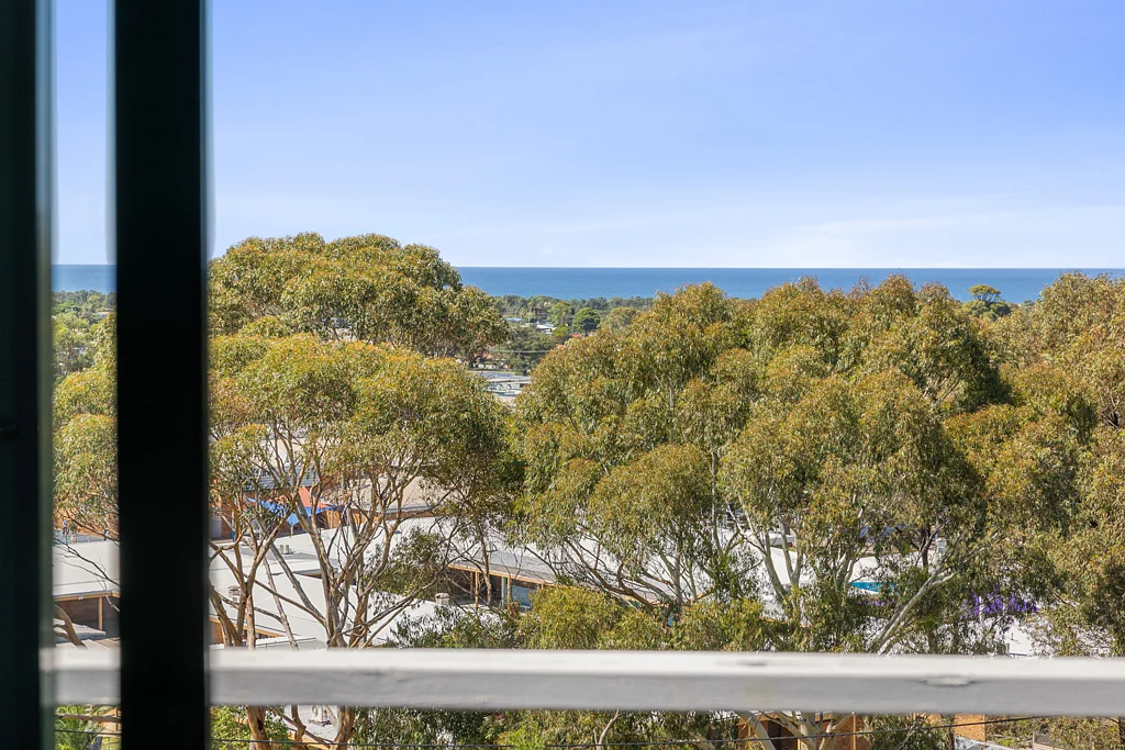 Lakes Entrance 3Moenga Coastal Living at Its Best - 19 Outlook Avenue, Lakes Entrance