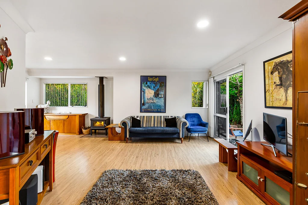 24 Milan Drive, Glen Eden, Waitakere City, Auckland