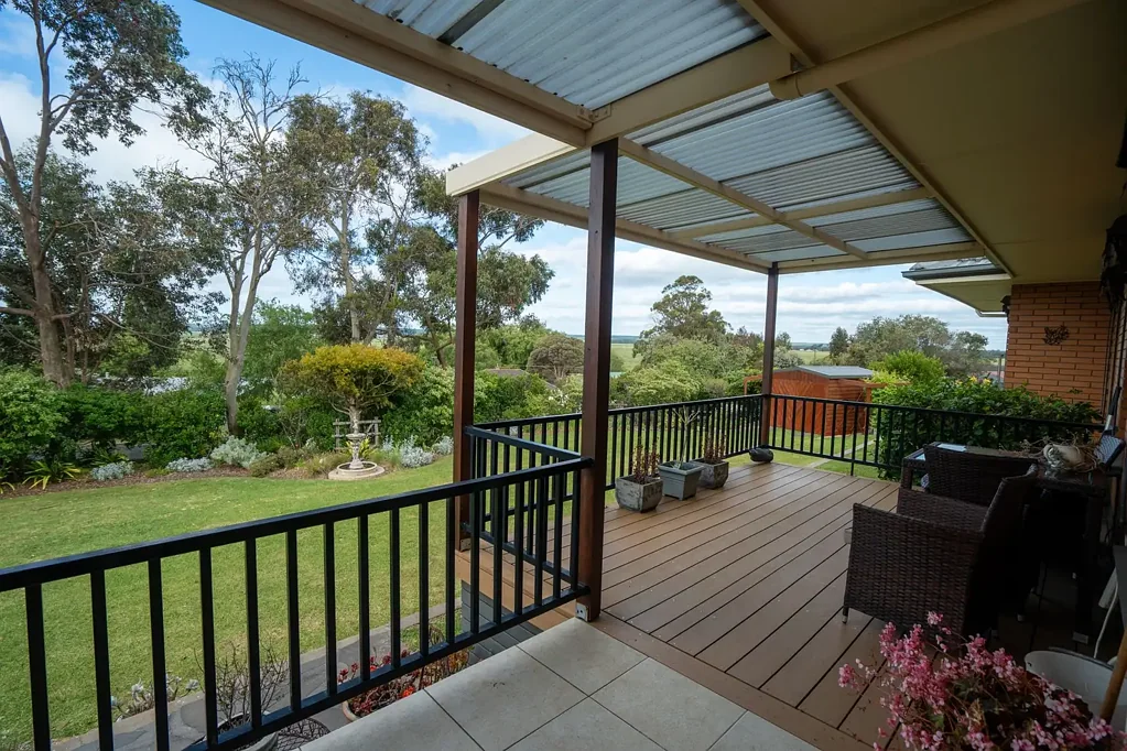 1 MCDONALD STREET, Millicent, SA 5280
