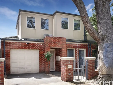 Bentleigh 3Kwarto Street front Charm, Spacious Living & Private Entertaining