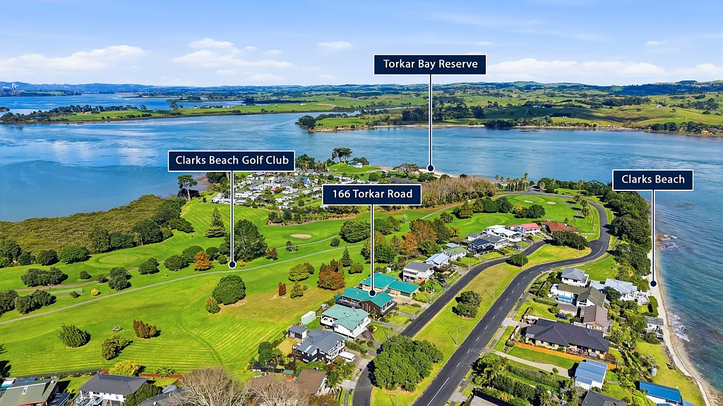 Clarks Beach 5Zimmer Golf Frontage-Magical Sea Views 5+ Bedroom