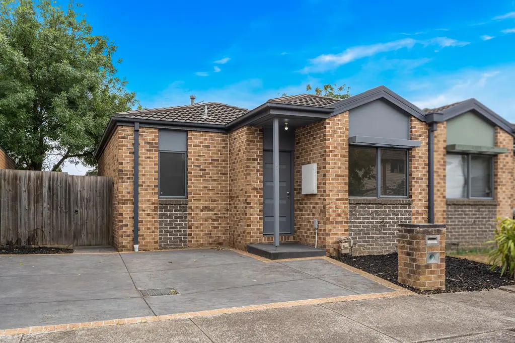 11A Ellerslie Street, Kingsbury, VIC 3083