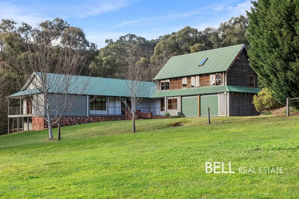 Menzies Creek 5ਬੈੱਡਰੂਮ Versatile Acreage Living with Multi-Generational Potential.