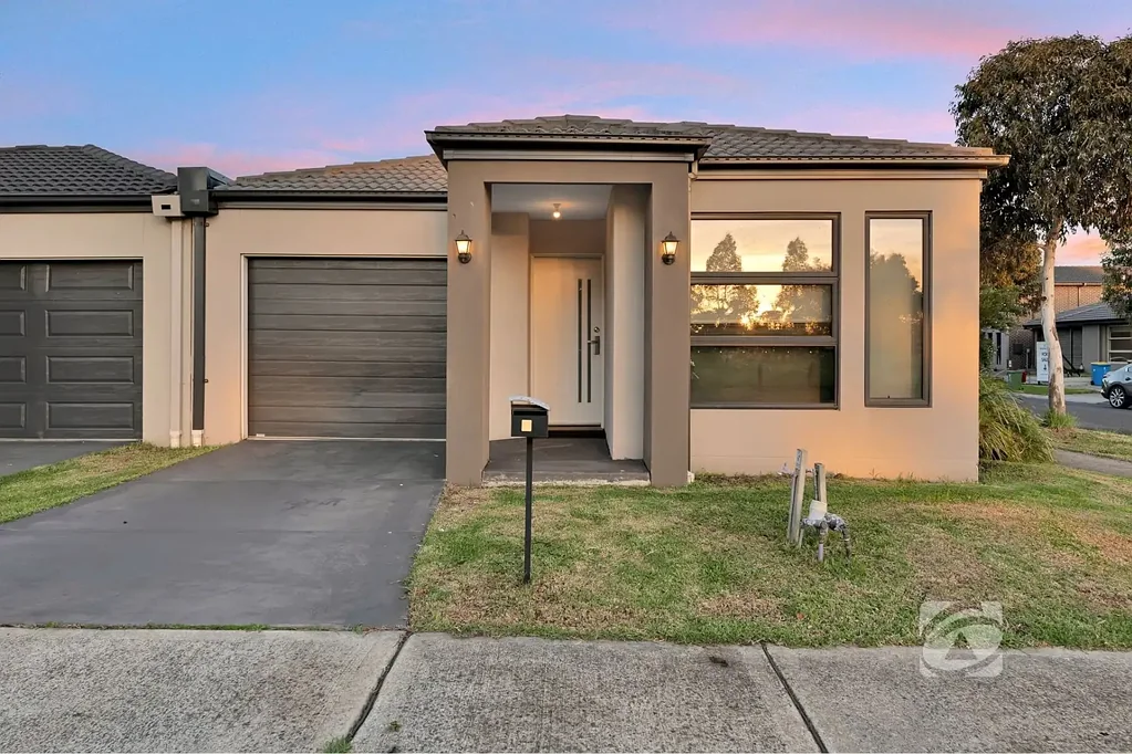 Cranbourne North 3Zimmer Warm and aspirational: The Beginning of Something Beautiful