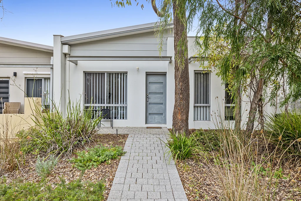 56 Whimbrel Crescent, Coodanup, WA 6210