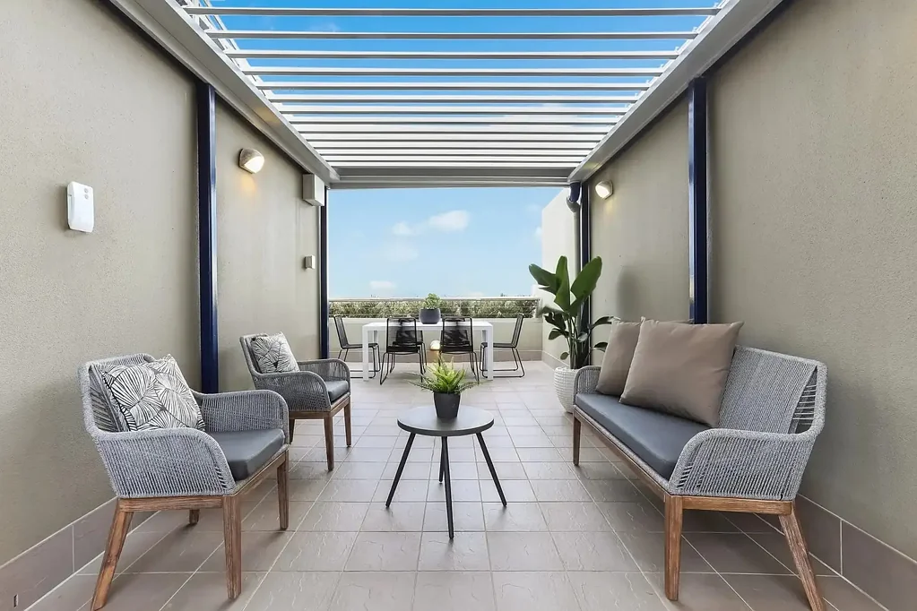 Two Bedroom Apartment with Private Rooftop Terrace & City Views in Leichhardt