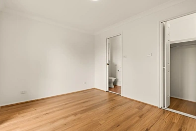 1/63 Oramzi Road, Girraween, NSW 2145, 3 rūma, 2 rūma horoi, House