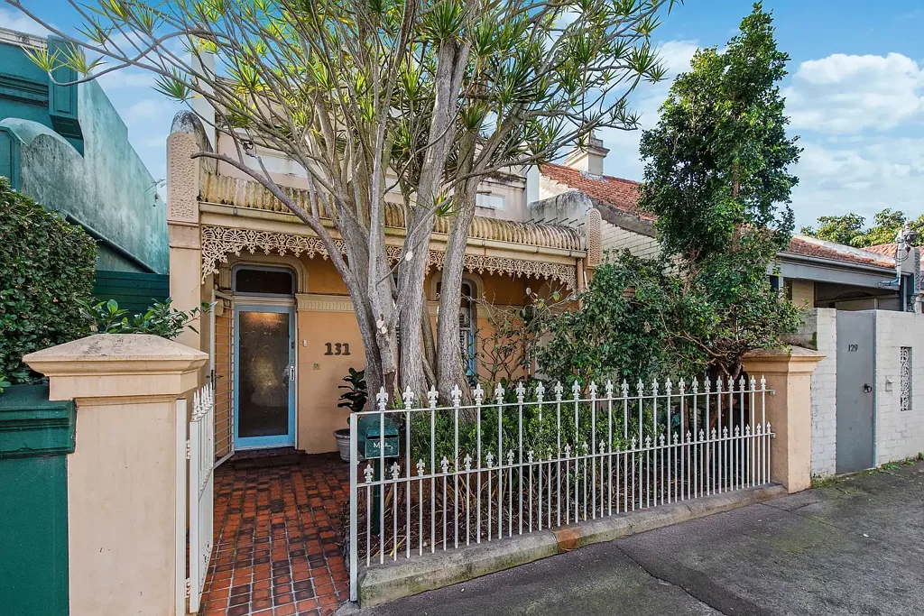 Woollahra 3 Bedroom Chance to Capitalise on Mixed-Zone Family Home with Dual-Street Access