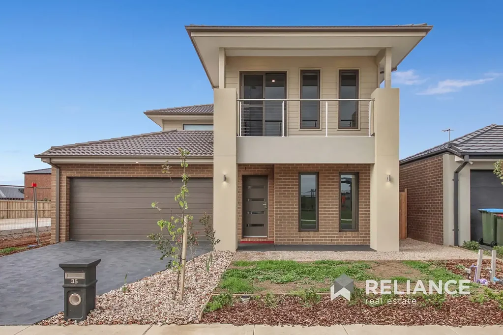 Nearly New Family Home in Great Location!