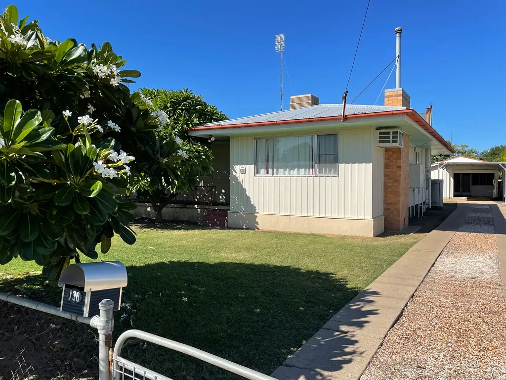 136 Callandoon Street, Goondiwindi, QLD 4390