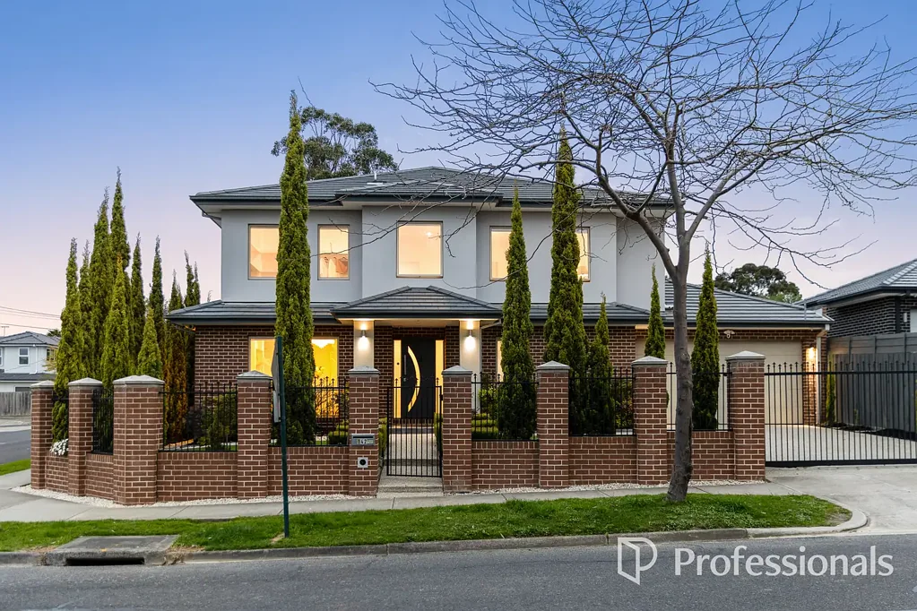 Nunawading 4房 拥有智能生活魅力的大家庭转角住宅 Big Family Corner Residence with Smart Living Appeal