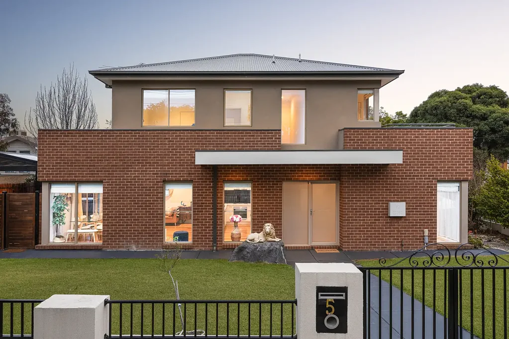 Mount Waverley 3ਬੈੱਡਰੂਮ Contemporary Family Living in a Prime Mount Waverley Setting