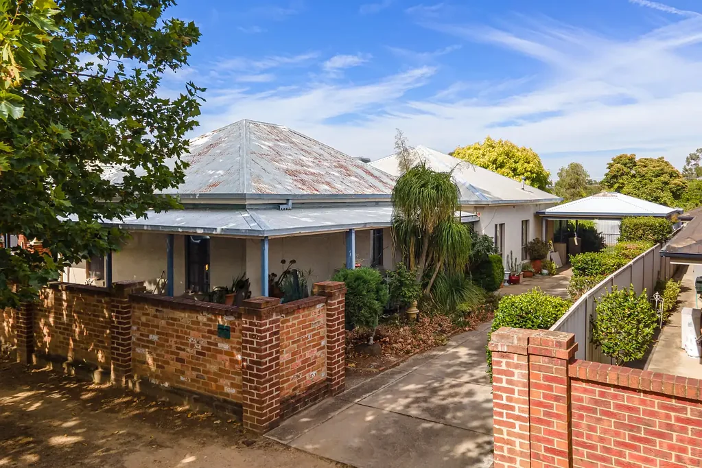 12 Gossett Street, Wagga Wagga, NSW 2650