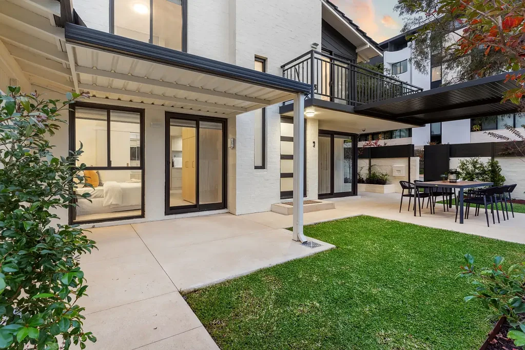 1/2 Taylor Street, Victoria Park, WA 6100