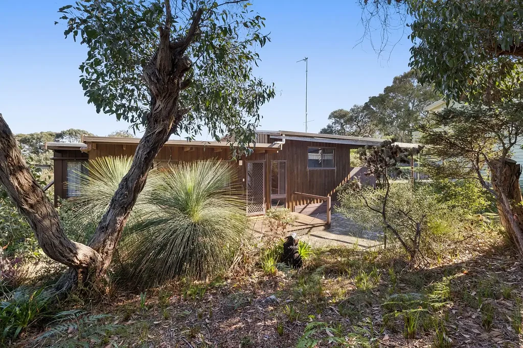 Moggs Creek 2 Bedroom THE BEST OF BEACH AND BUSH