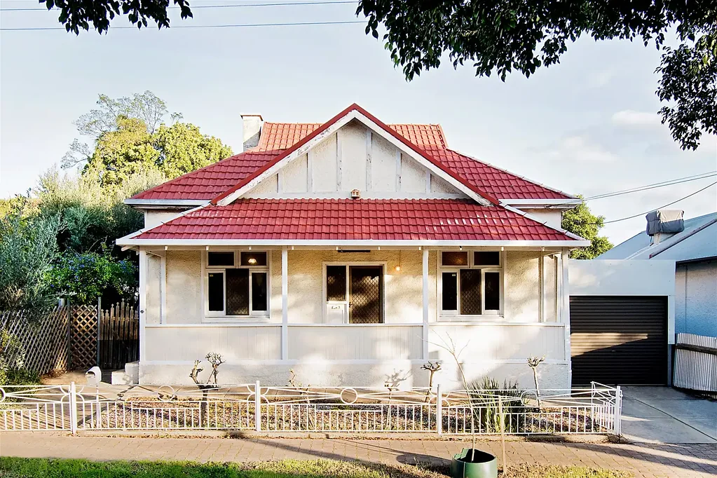 Charming and spacious family home in soughtafter Goodwood