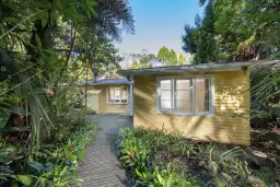 29 - 31 Ngaio Road, Titirangi