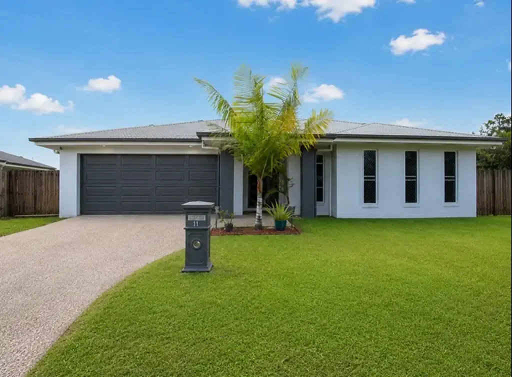11 Monterrico Circuit, Beaconsfield, QLD 4740, 4 Bedrooms, 2 Bathrooms, House
