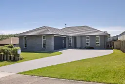 81 Falcon Drive, Welcome Bay