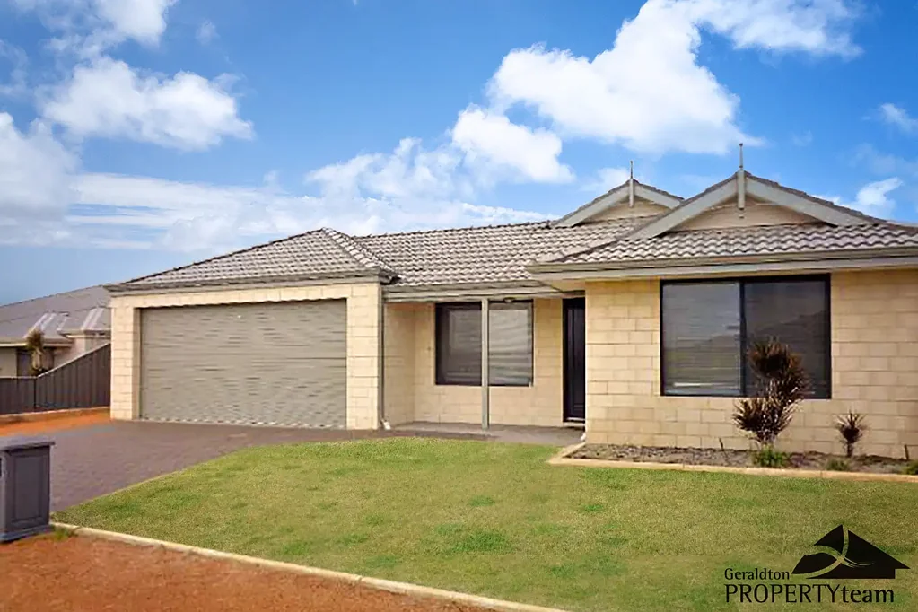 8 Stormking Loop, Wandina, WA 6530