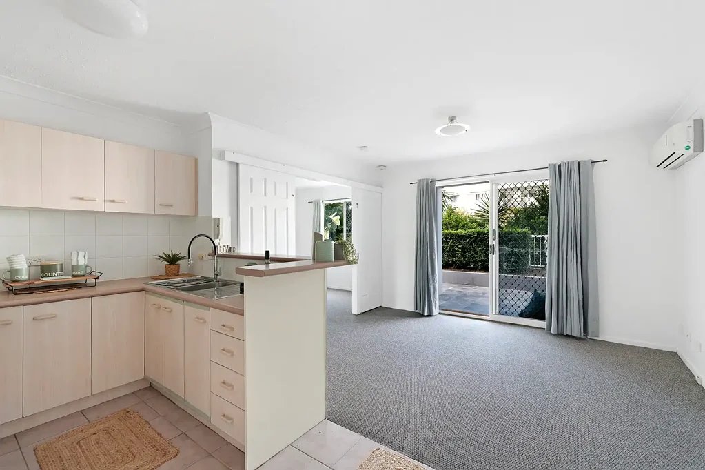24/11-19 Taylor Street, Biggera Waters, QLD 4216