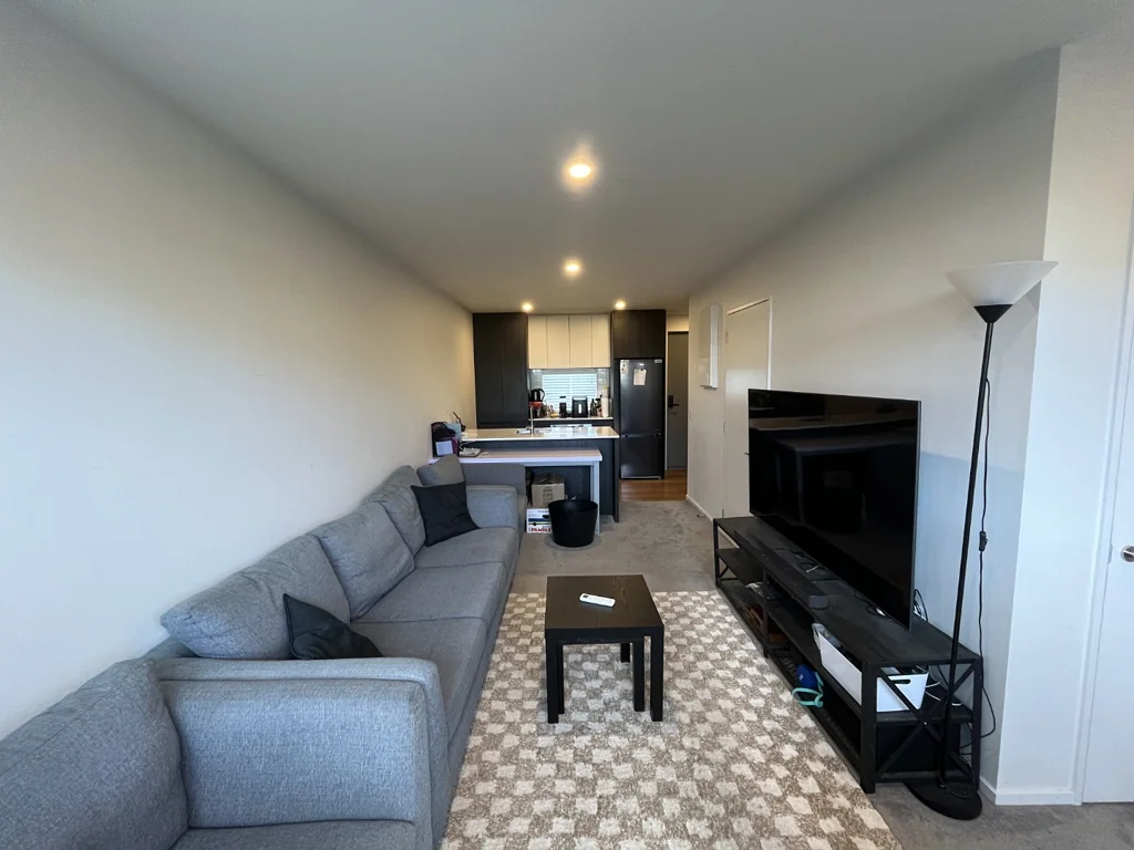 Stylish 2 bedrrom townhouse.