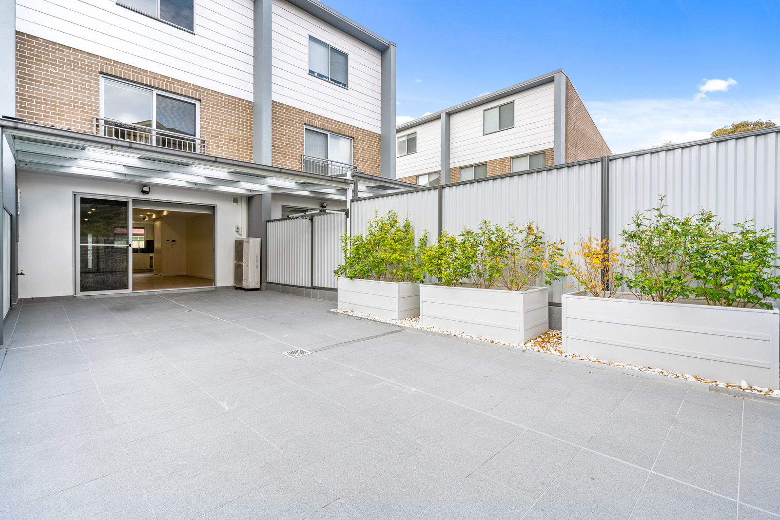 UNIT 5 71 DEAKIN ST, SILVERWATER NSW 2128, 0 ਕਮਰੇ, 0 ਬਾਥਰੂਮ, Townhouse