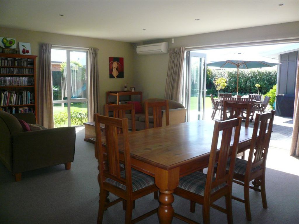 5 Springside Place, Redwood, Christchurch, 5 phòng ngủ, 0 phòng tắm