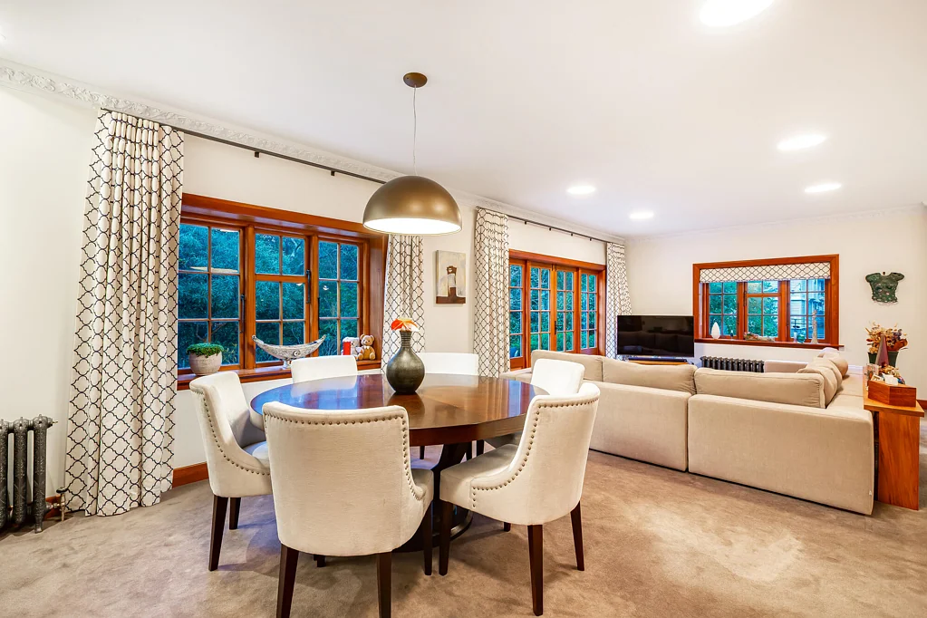 Kelburn 4房  CAPTIVATING CHARM - PERFECT LOCATION