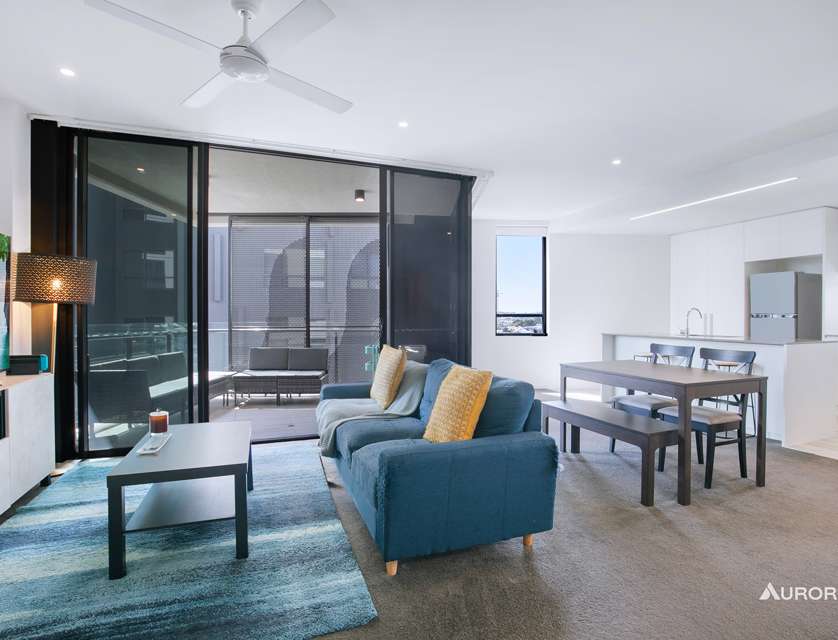 505/18 Hubert Street, Woolloongabba, QLD 4102, 2 Bedrooms, 2 Bathrooms, Unit