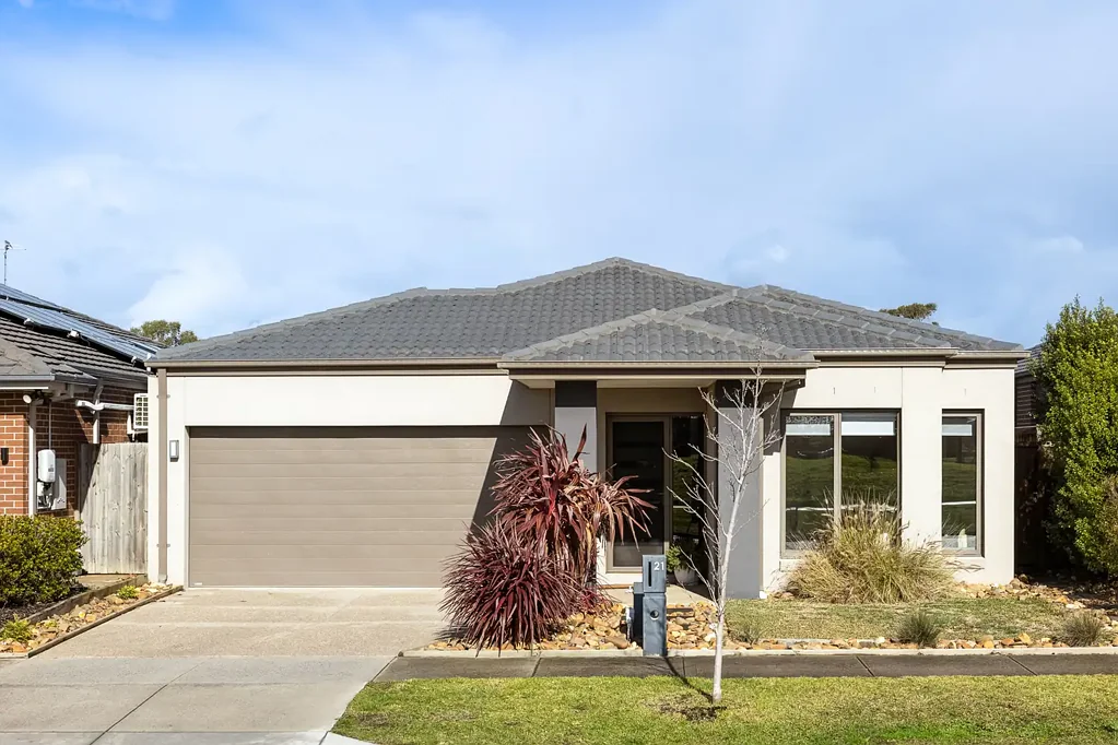 Officer 3 Bedroom Affordable Parkside Living