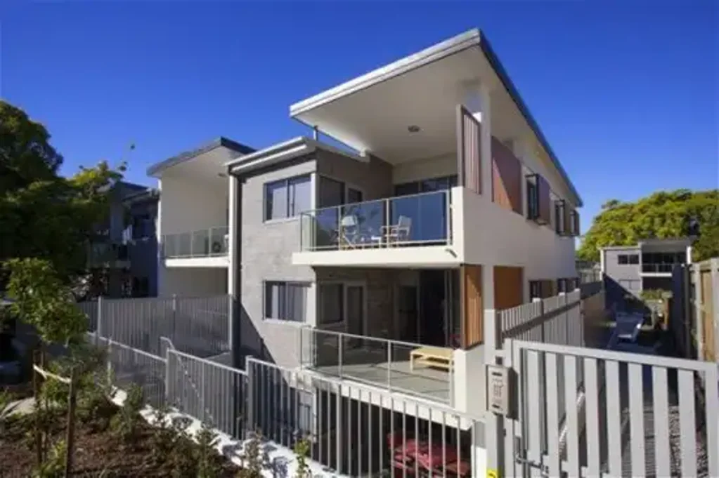 Modern Apartment in Annerley