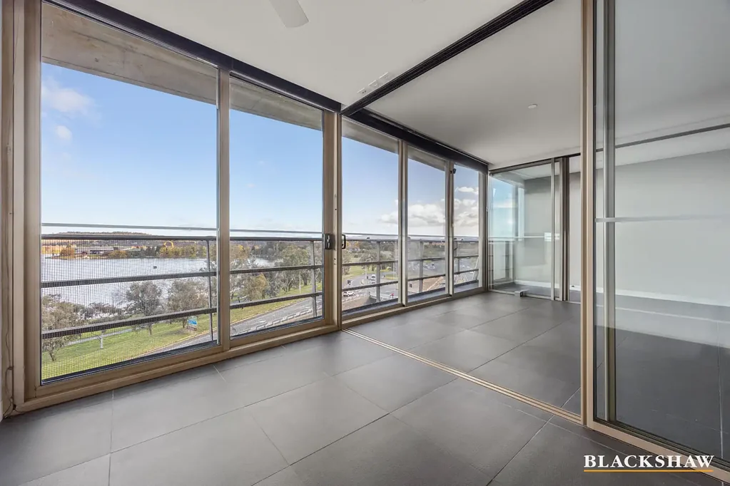 Modern 1 Bedroom in New Acton