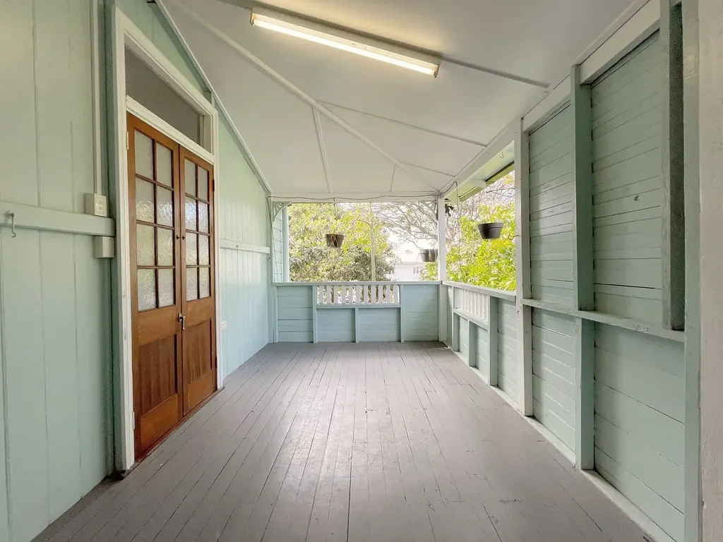 Charming Queenslander Living in the Heart of Annerley🌳