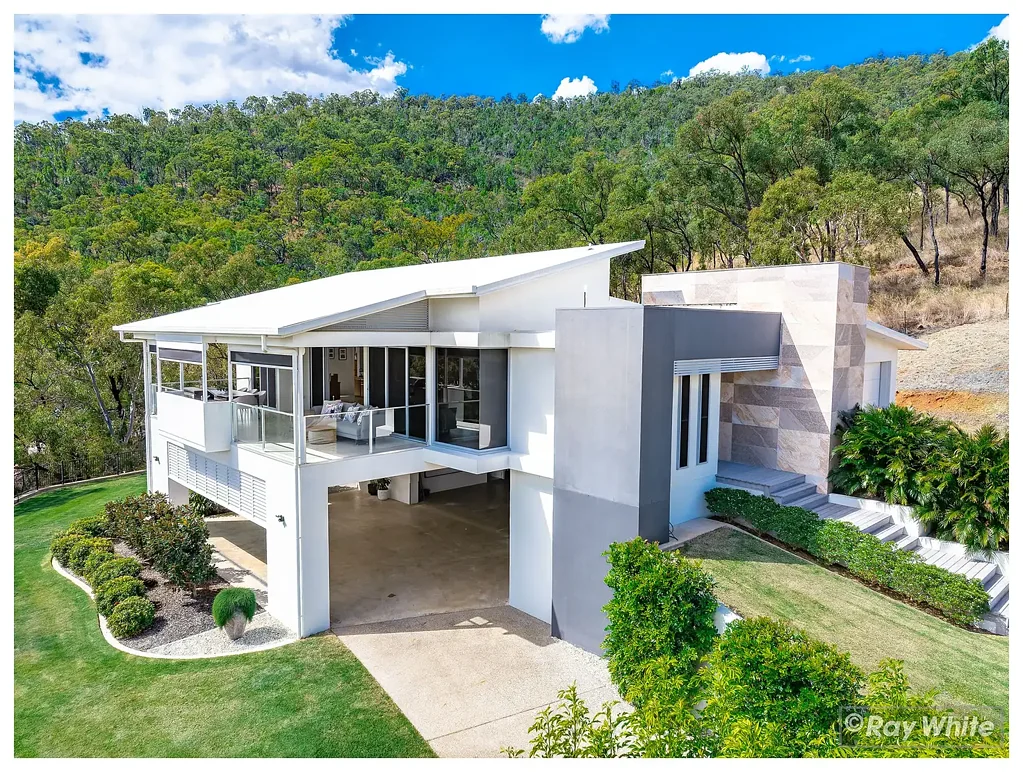 Norman Gardens 4બેડરૂમ Panoramic Views & Peaceful Living in Norman Gardens