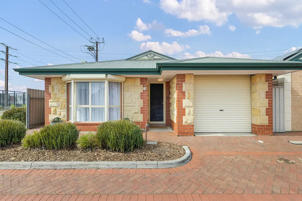 12 Buckberry Lane, North Haven, SA 5018