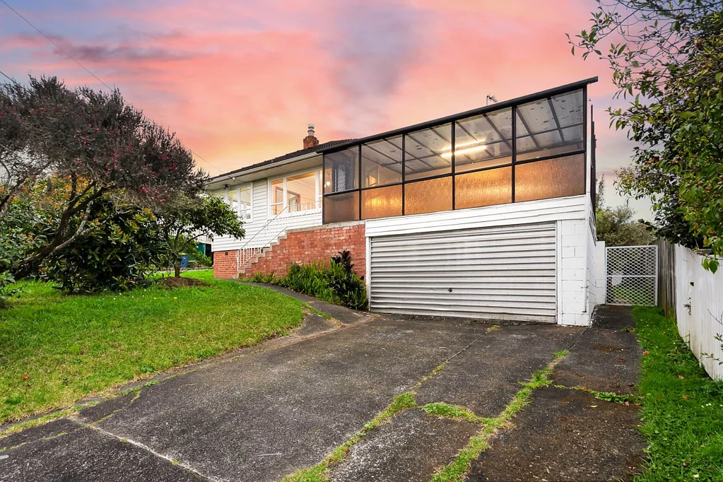 6 Kelwyn Road, Kelston, Waitakere City, Auckland