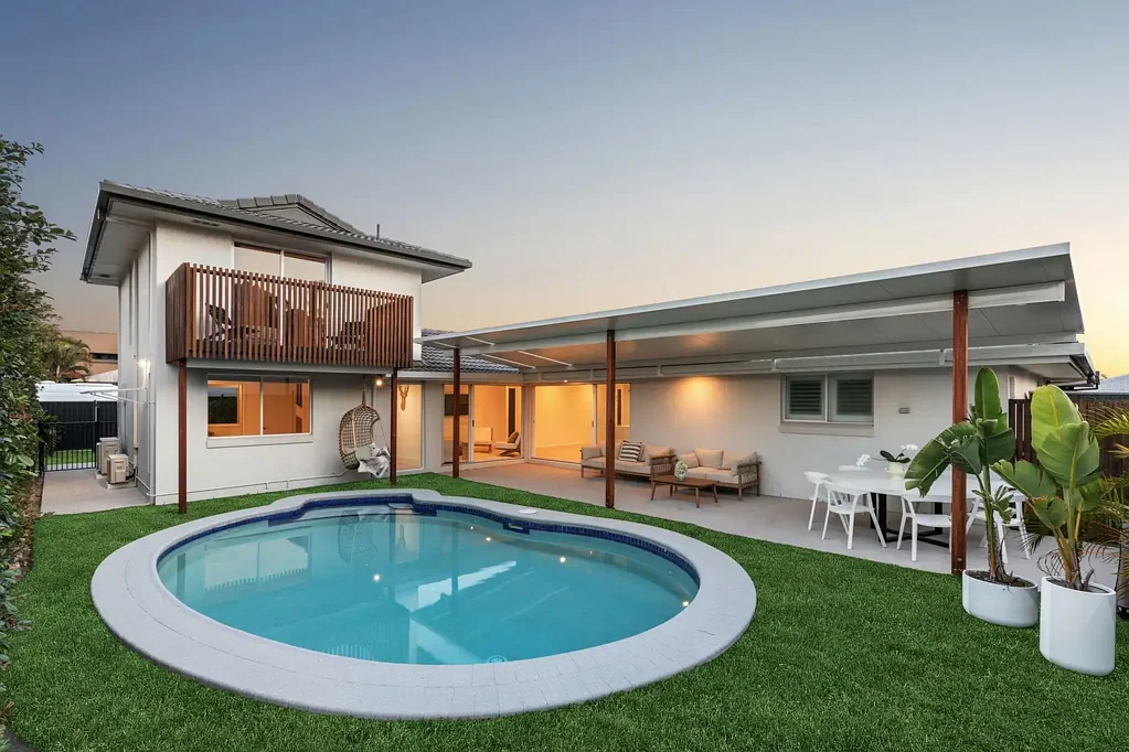 Mooloolaba 4部屋 Coastal Lifestyle Family home with Relaxed Feel