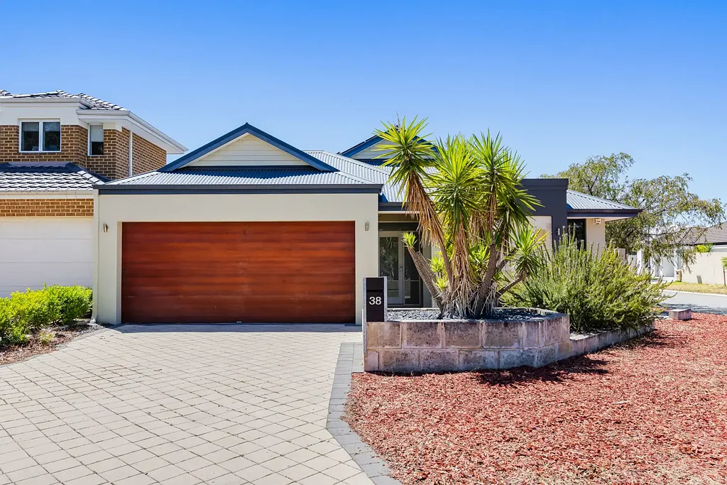 38 Vaucluse Circuit, Belmont, WA 6104