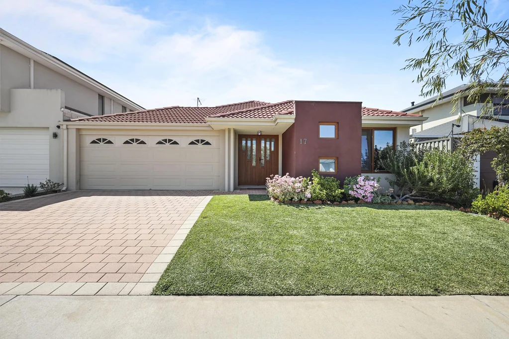 17 Wycliffe Turn, Piara Waters, WA 6112